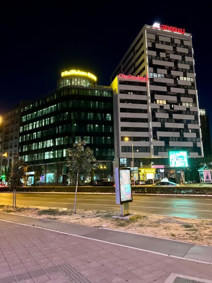 Prestige Lux Apartment Novi Sad Bagian luar foto